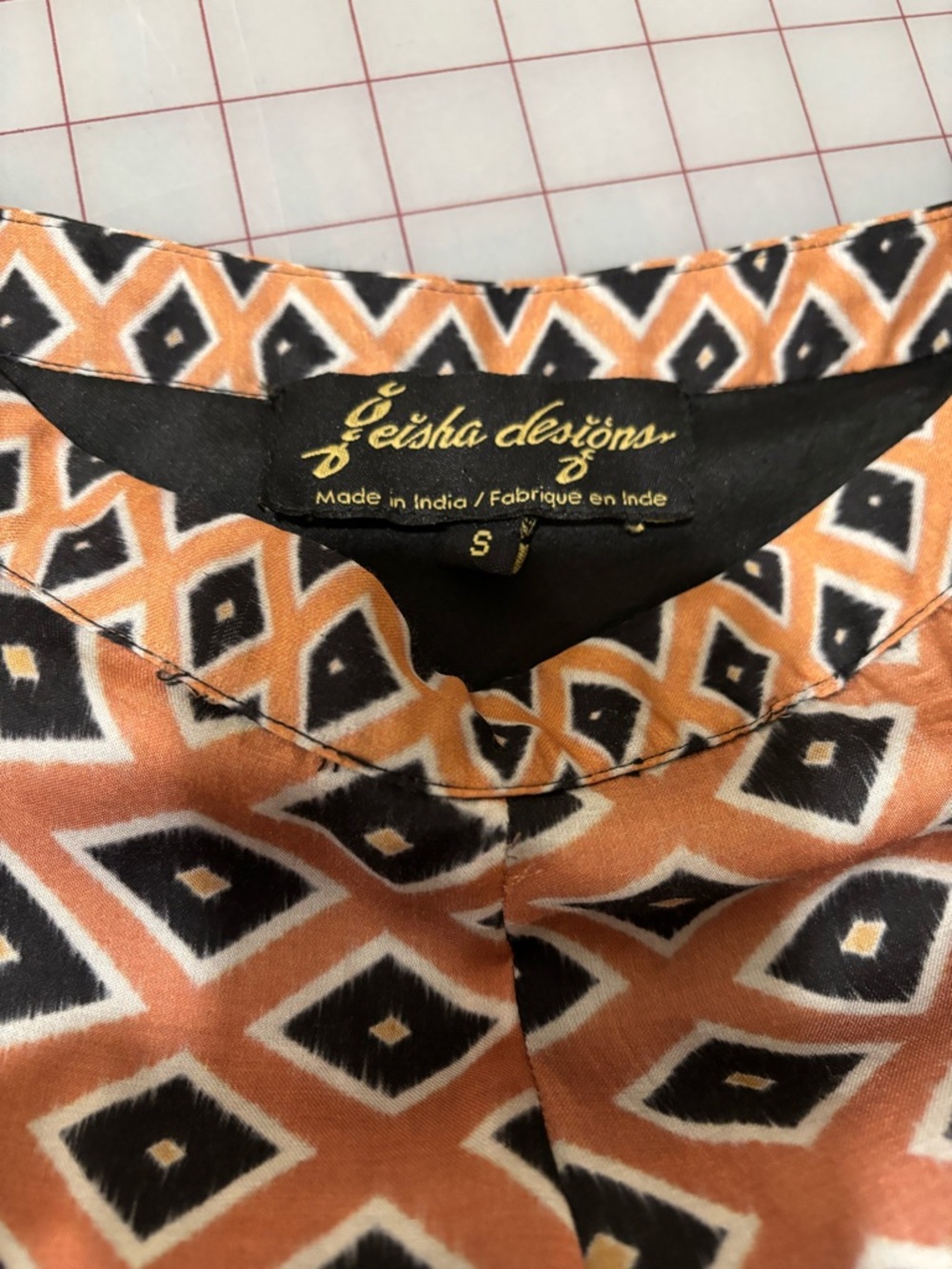 BOHO Full, silky maxi skirt with metallic accents - Picture 3 of 3